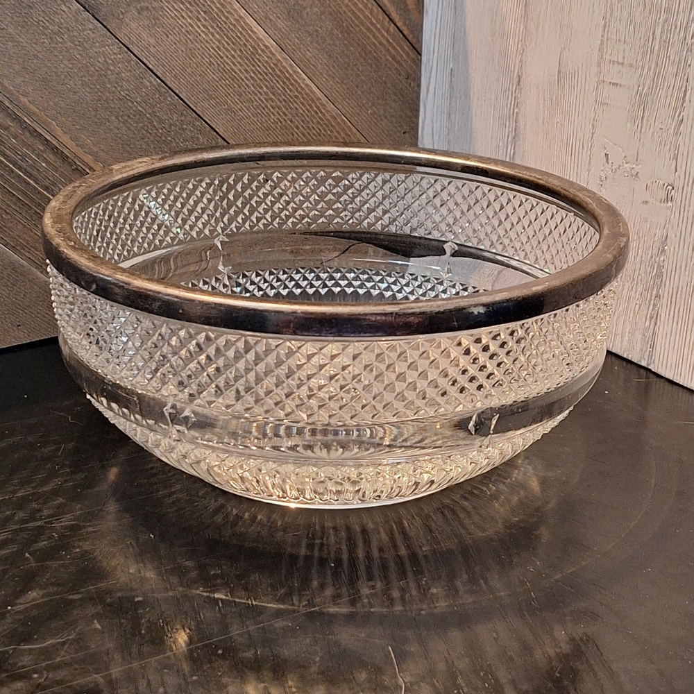 Vintage Falstaff Pressed Glass Silverplate Rim England Bowl